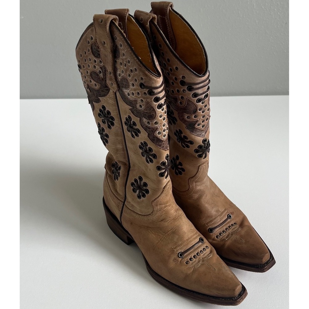Moreria Tan Leather Western Boots Snip Toe Studded Lace Up Floral Detail Mexico